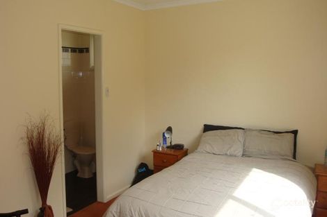 Property photo of 16 Phillip Crescent Sale VIC 3850