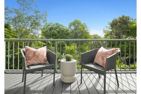 Property photo of 42/15 Simpsons Road Elanora QLD 4221