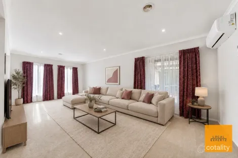 Property photo of 4 Carlyon Close Melton West VIC 3337