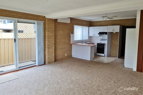 2/12 Golf Links Dr, Batemans Bay, NSW 2536