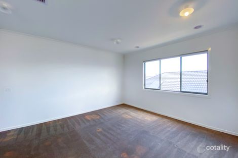 Property photo of 17 Carnegie Road Point Cook VIC 3030