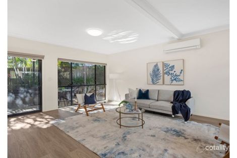 Property photo of 1/415 Upper Cornwall Street Coorparoo QLD 4151