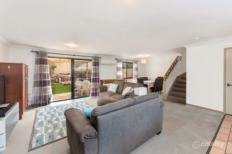 Property photo of 3/105 Oldfield Road Sinnamon Park QLD 4073