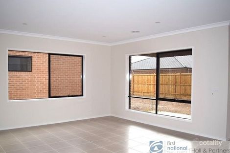 Property photo of 11 Muffet Way Officer VIC 3809