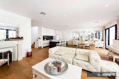 Property photo of 28 Ellsworth Crescent Camberwell VIC 3124