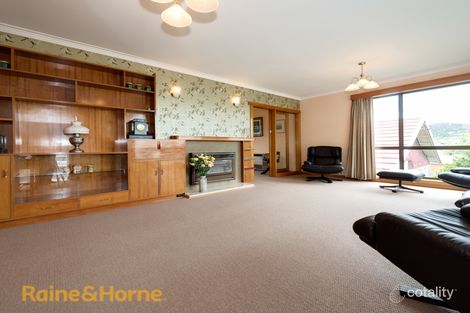 Property photo of 39 Wellington Road Lindisfarne TAS 7015