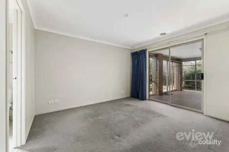 Property photo of 42 Howqua Way Manor Lakes VIC 3024