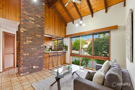 Property photo of 35 Woodleigh Crescent Vermont South VIC 3133