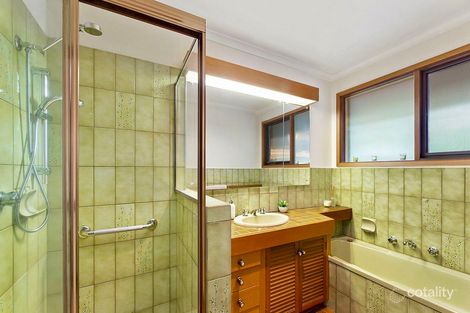 Property photo of 35 Woodleigh Crescent Vermont South VIC 3133