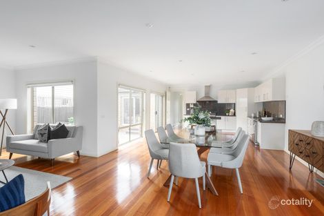 Property photo of 1/112 Truganini Road Carnegie VIC 3163