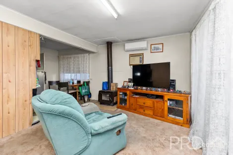 Property photo of 35 Simpson Street Tumut NSW 2720