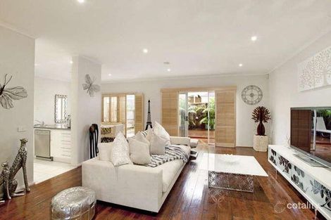 Property photo of 2 Ferrier Grove Bonbeach VIC 3196