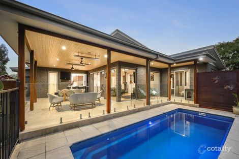 2 Village Ct, Mansfield, VIC 3722