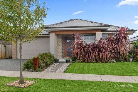 Property photo of 68 George Cutter Avenue Renwick NSW 2575