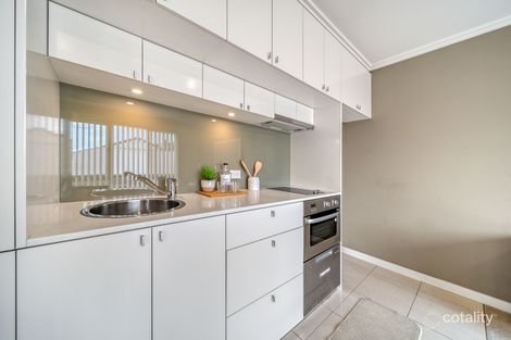 Property photo of 200 Anthony Rolfe Avenue Gungahlin ACT 2912