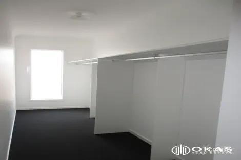Property photo of 122 Frontier Avenue Aintree VIC 3336