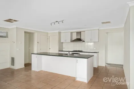 Property photo of 42 Howqua Way Manor Lakes VIC 3024