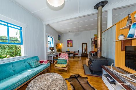 Property photo of 8 Albert Street Crows Nest QLD 4355