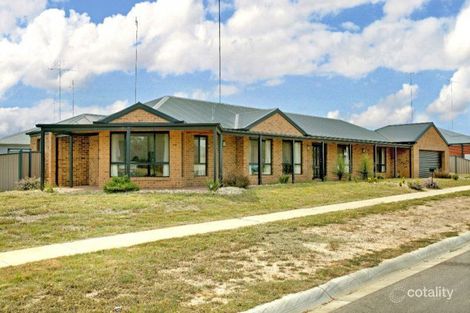 52 Donaldson Dr, Broadford, VIC 3658