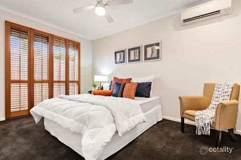 Property photo of 6 Laverock Court Taylors Lakes VIC 3038