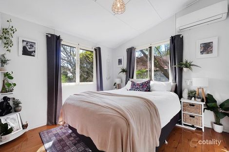 Property photo of 139 Jerrang Street Indooroopilly QLD 4068