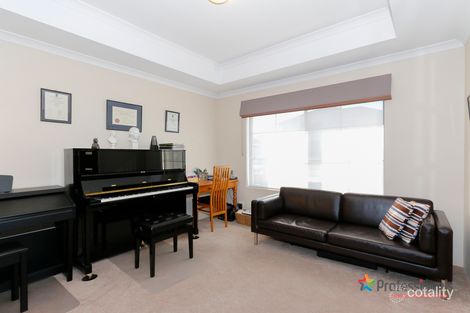 Property photo of 58 Landsdale Road Darch WA 6065