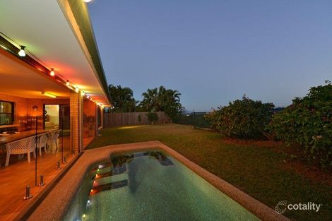 59 Koppen Tce, Mooroobool, QLD 4870