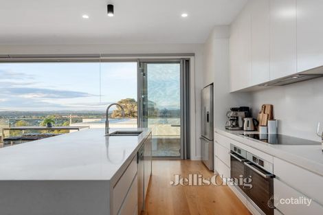 Property photo of 43 Feathertop Avenue Templestowe Lower VIC 3107