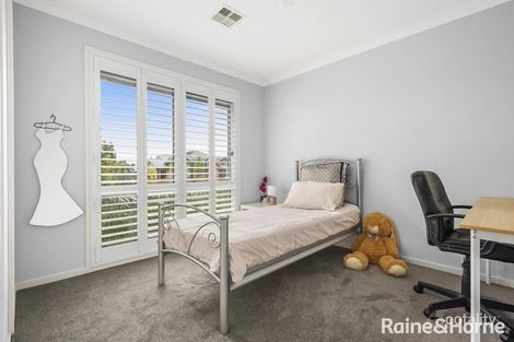 Property photo of 5 Tasman Road Gisborne VIC 3437