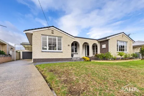 23 Swarbrick St, Emu Point, WA 6330