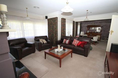 Property photo of 14 Olden Crescent Yass NSW 2582