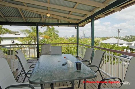 Property photo of 69 McIlwraith Avenue Norman Park QLD 4170
