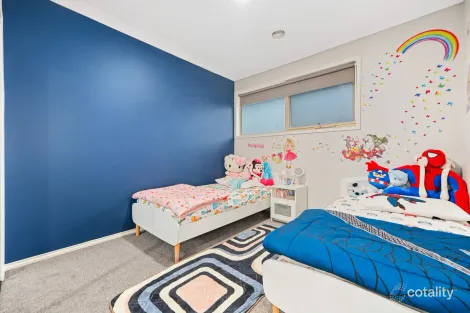 Property photo of 28 Clarendon Drive Keysborough VIC 3173