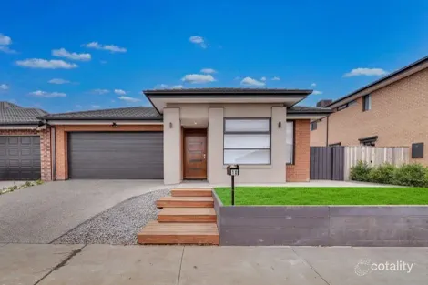 10 TOOMBON ST, WERRIBEE, VIC 3030