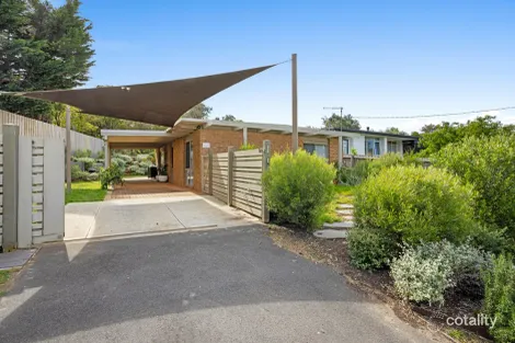 Property photo of 1 Jacqlyn Avenue Rye VIC 3941