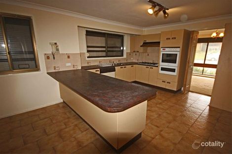 Property photo of 28 Sapphire Place Eagle Vale NSW 2558