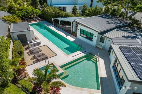 Property photo of 305 Laver Drive Robina QLD 4226