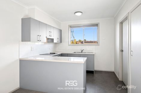 Property photo of 2/30 Burdoo Drive Grovedale VIC 3216