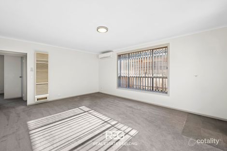 Property photo of 2/30 Burdoo Drive Grovedale VIC 3216