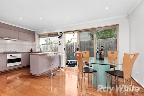 Property photo of 2/9 Surrey Road Mount Waverley VIC 3149