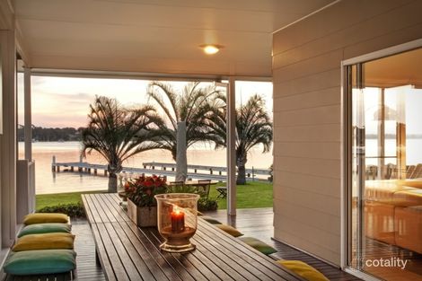 Property photo of 58 Gordon Avenue Summerland Point NSW 2259