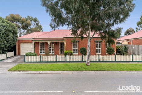 Property photo of 2 Thornton Avenue Sunbury VIC 3429