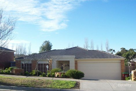 69 Sandalwood Dr, Narre Warren, VIC 3805