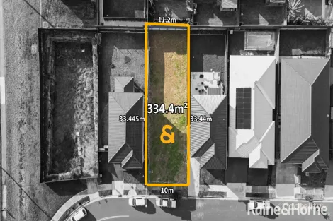 Property photo of 11 Trehearne Loop Austral NSW 2179