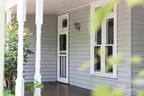 Property photo of 4 Haleys Gully Road Hurstbridge VIC 3099