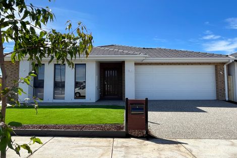 1 Manresh Mews, Fraser Rise, VIC 3336