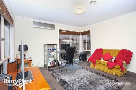 58 Pembroke Rd, Mooroolbark, VIC 3138