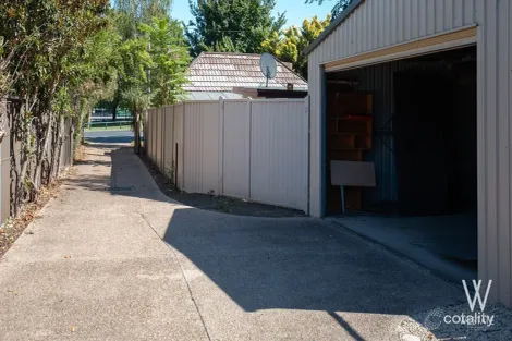 Property photo of 22 Havannah Street Bathurst NSW 2795