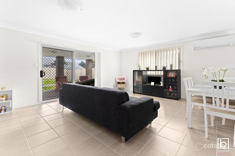 Property photo of 34 Figtree Boulevard Wadalba NSW 2259
