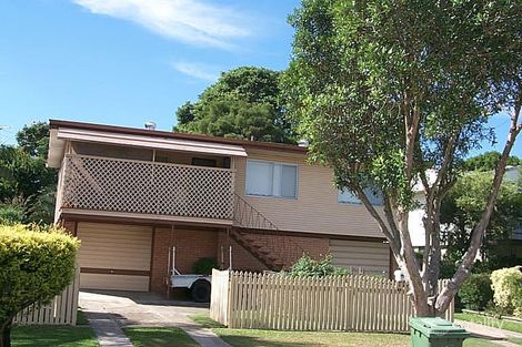 18 Longland St, Redcliffe, QLD 4020